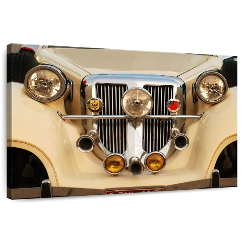 Voiture rétro Mehar, H 20 po x l 30 po