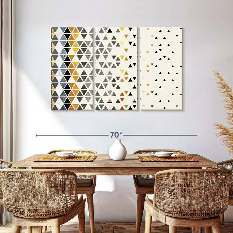 «Triangle Madness», reproduction sur toile, H 36 po x l 57 po x 1,25 po