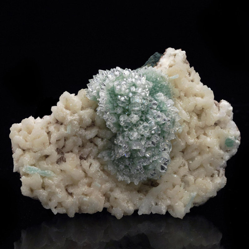 Apophyllite sur Stilbite