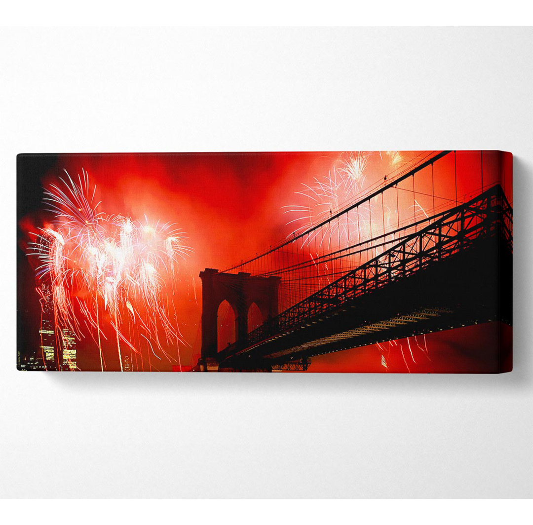 New York City Brooklyn Bridge Feuerwerk Rot - Leinwanddrucke auf Leinwand