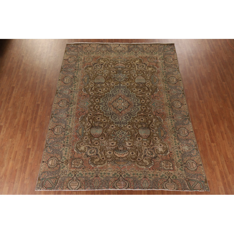 Tapis traditionnel brun à motif floral 9 x 12