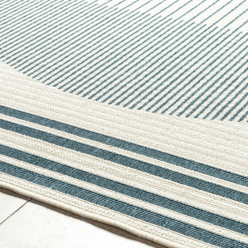 Tapis intérieur / extérieur en polypropylène tissé à la machine Disaya, Rond 8 pi 10 po