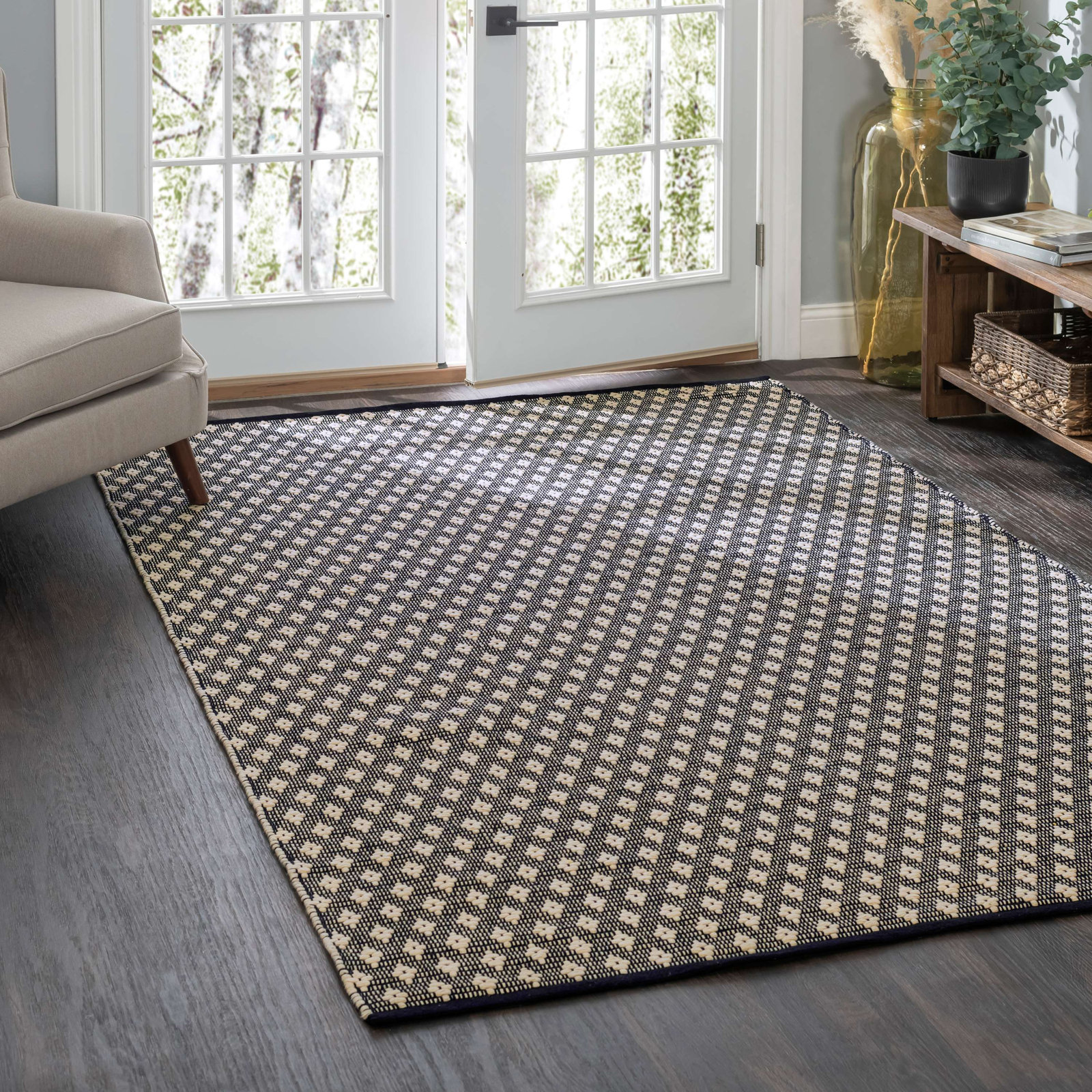 Dainty Diamond Black/Ivory Handwoven Cotton Rug, Rectangle 6' x 9'