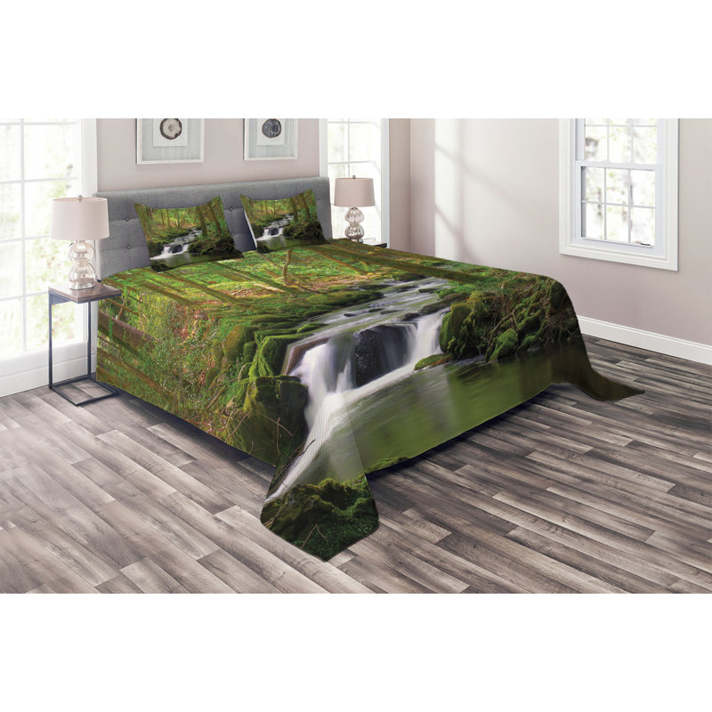 King Size Green Forest Quilted Bedspread Set