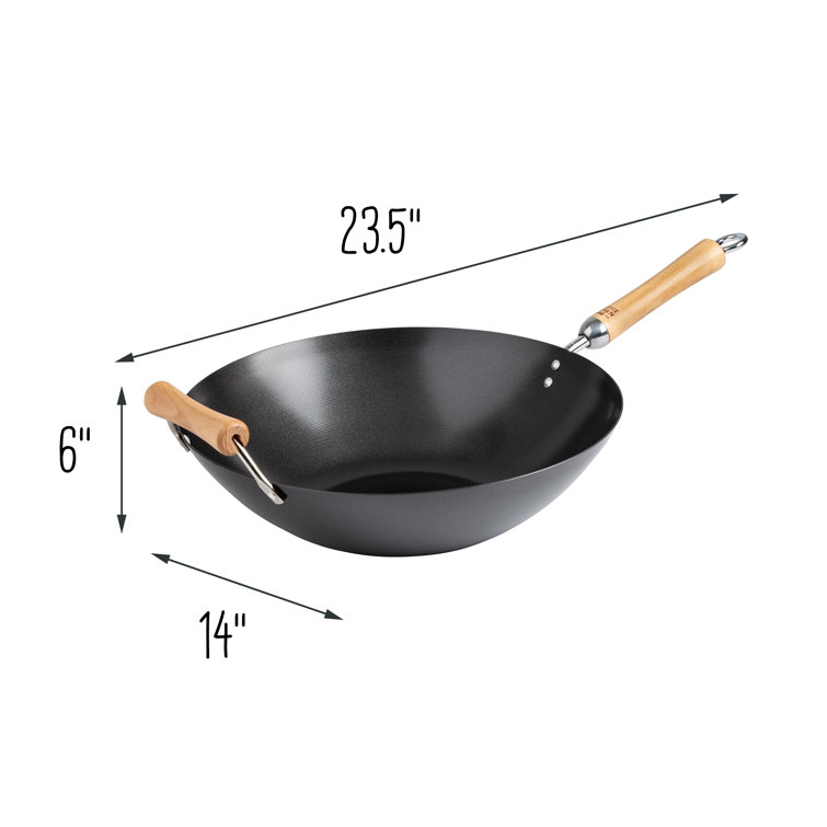 Joyce Chen Professional 14-in Carbon Steel Wok in the Cooking Pans