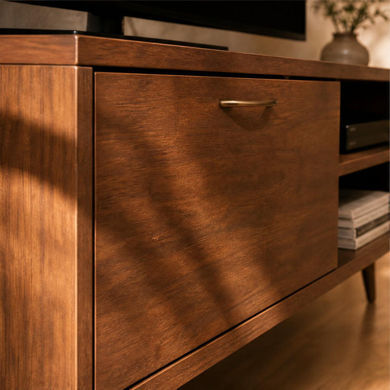 Meuble télé Juback de style Mid-Century moderne de 71 po pour téléviseur de 80 po ou moins, centre de divertissement avec gestion des câbles, finition en bois de noyer