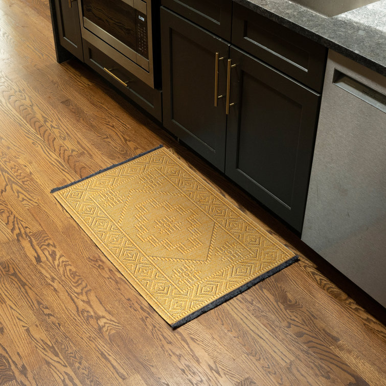 Brenly Moroccan Machine Washable Non Skid Indoor Area Rug - Gold