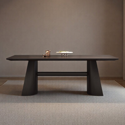 Bureau simple, de forme rectangulaire, pour étudier et travailler