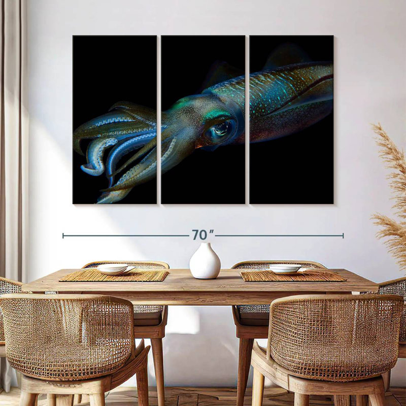Bigfin Reef Squid, 20" H x 33" W