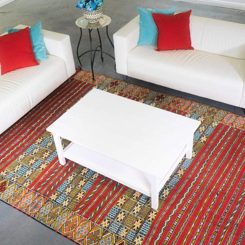 Tapis rouge en laine touffeté à la main Luanna