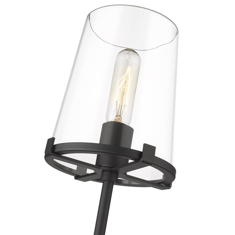 Ahmaud Wallchiere, Matte Black