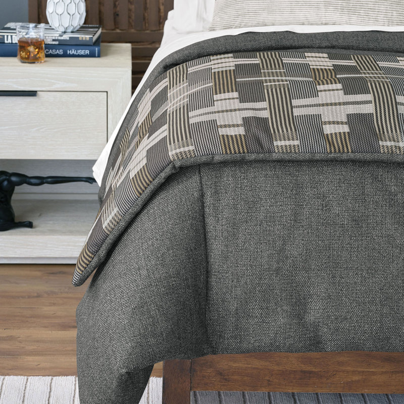 Enoch Geometric Bed Runner, King