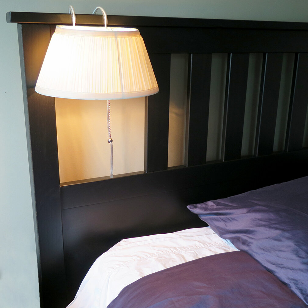 Lights that best sale clip onto headboards