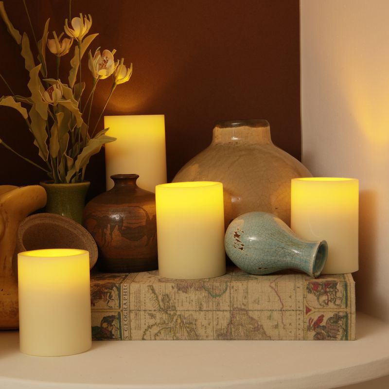 Bougie pilier en cire ivoire sans flamme