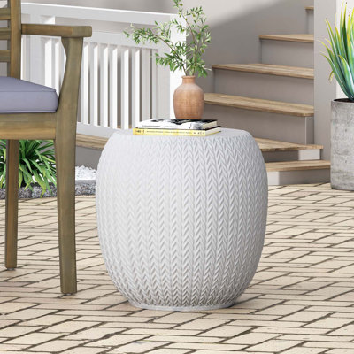 Table d'appoint d'extérieur au design moderne