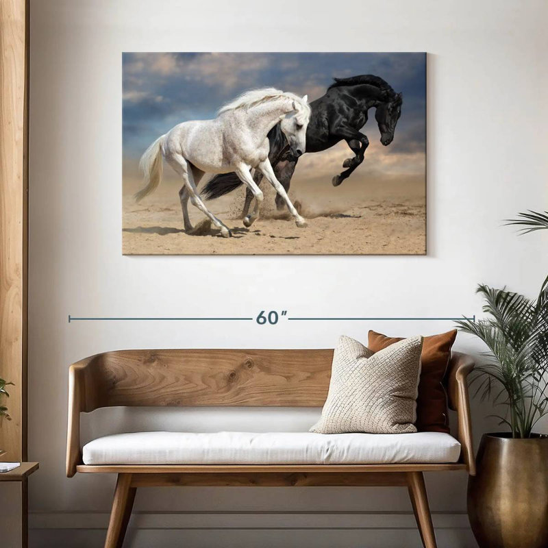 Chevaux noirs et blancs Brampt, H 30 po x l 45 po