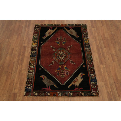 Tapis traditionnel illustré à la main 4 pi 6 po
