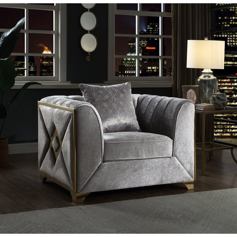 Arron 44.4'' Velvet Armchair, Silver Velvet