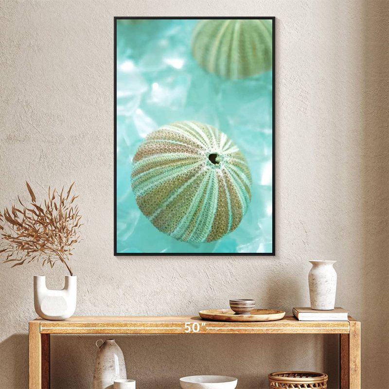 Verre de mer IV, Cadre flottant noir, 27 po x 40 po