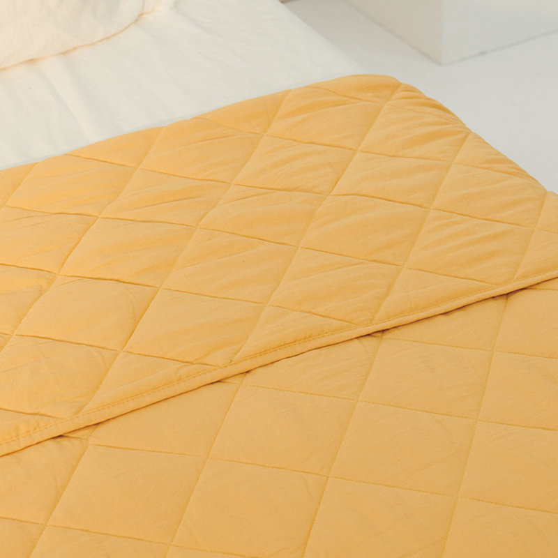 Polyester Plaid Quilt, King Quilt + 2 King Shams, Misted Yellow