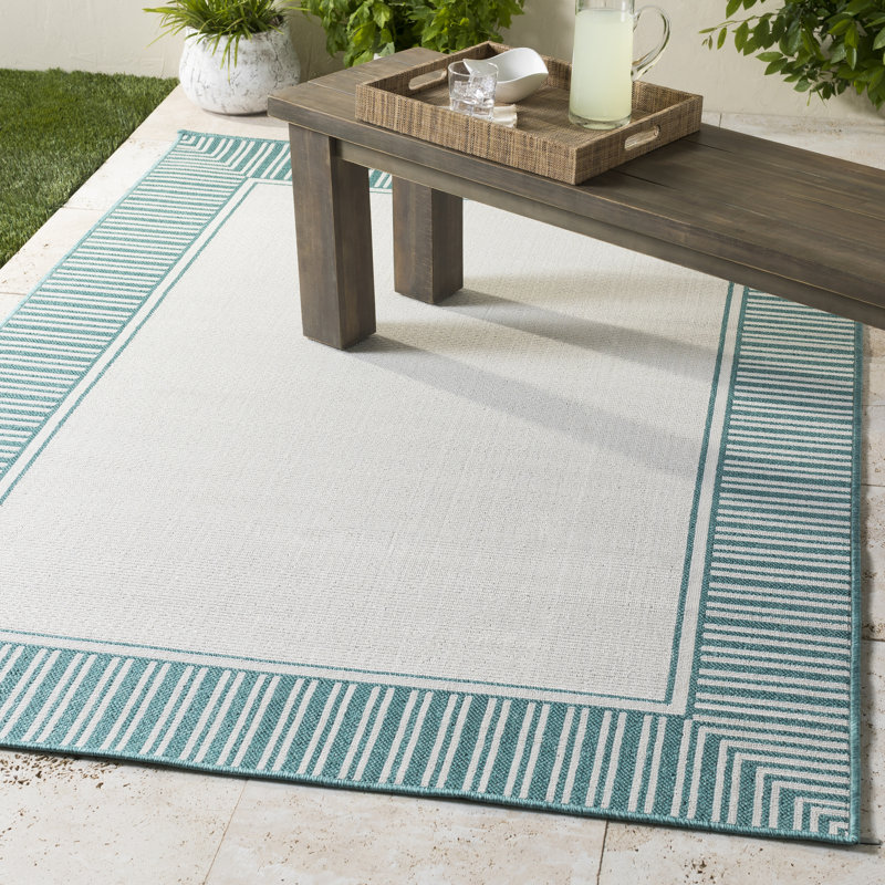 Devries Oriental Indoor / Outdoor Rug, Rectangle 7'6" x 10'9"