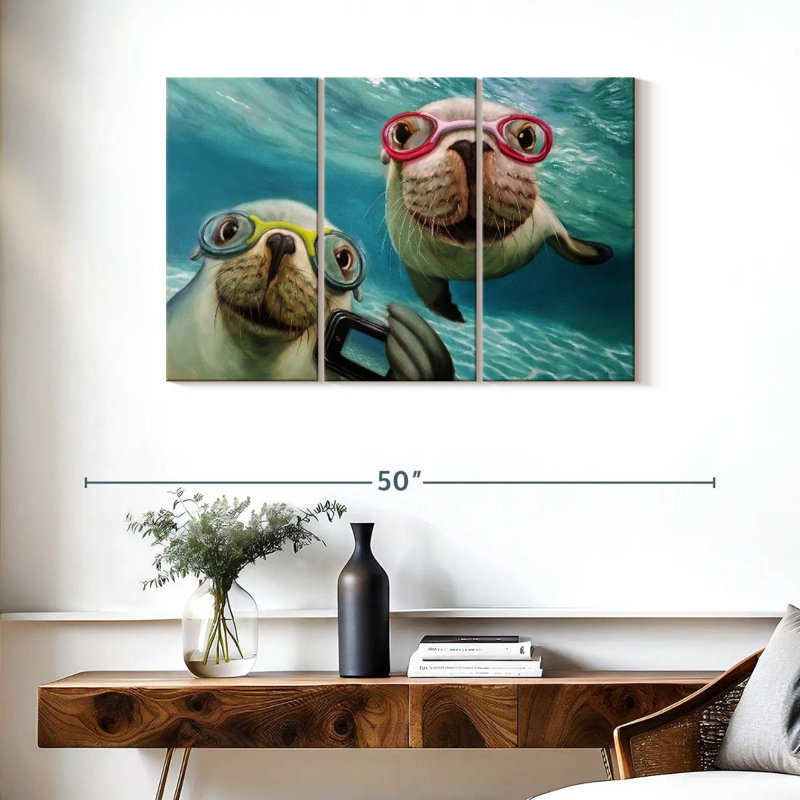 Brampt Underwater Selfie, 24" H x 38" W