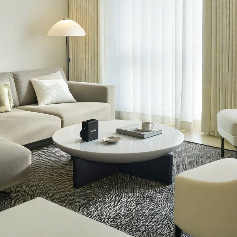 Table basse moderne et minimaliste