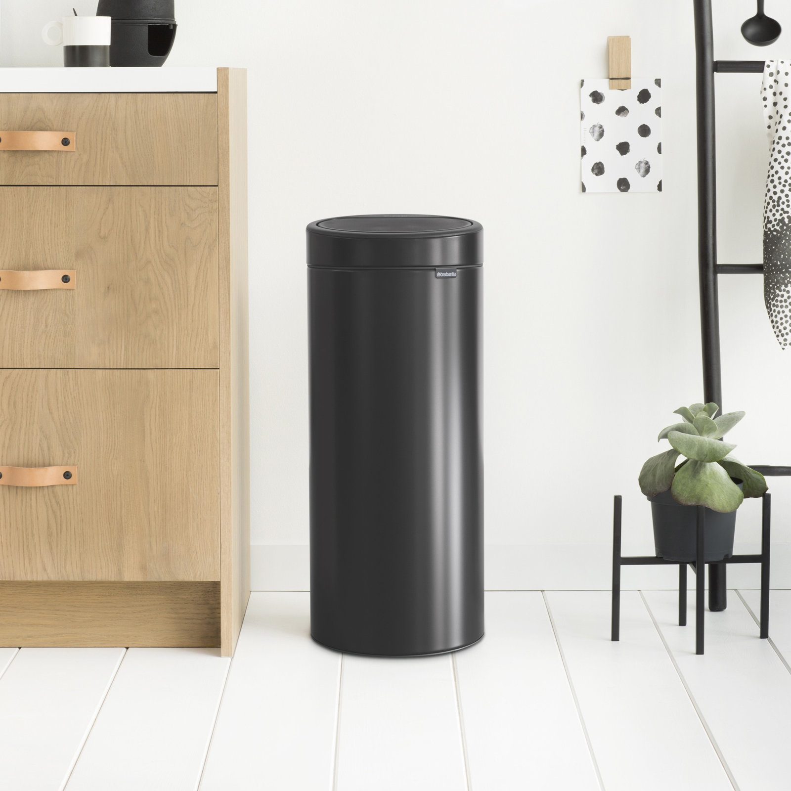 Brabantia 8gal Touch Top Trash Can, Matte Black