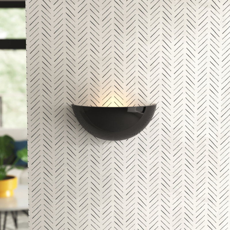 Maarten Ceramic Half Moon, Gloss Black