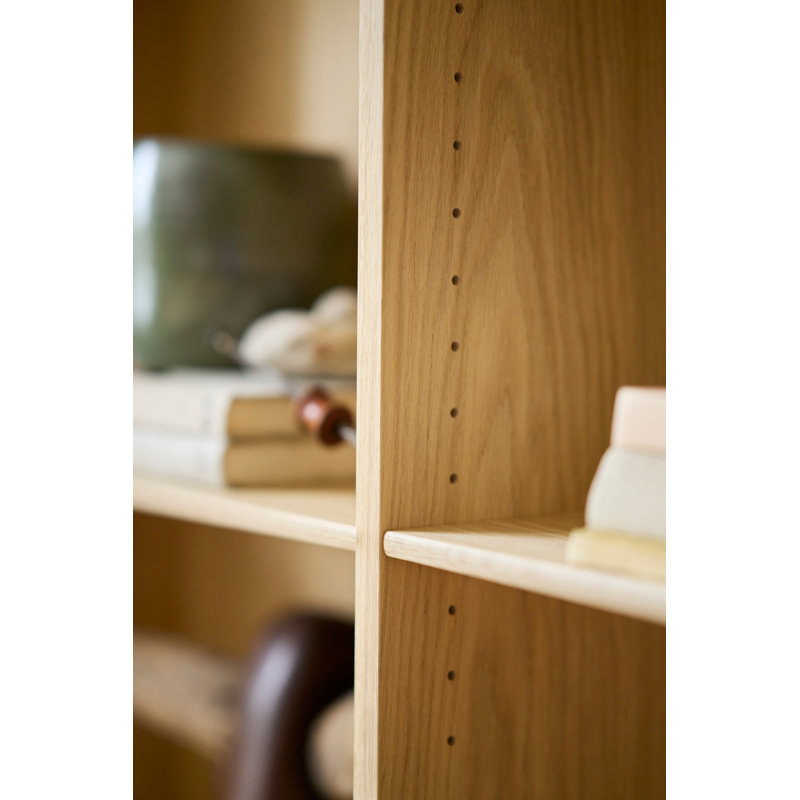 A153 Bookcase