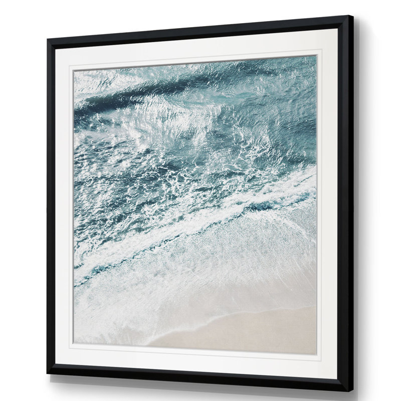 Détail de l'océan - photographie, H 16 po x l 16 po x P 2 po, Cadre noir