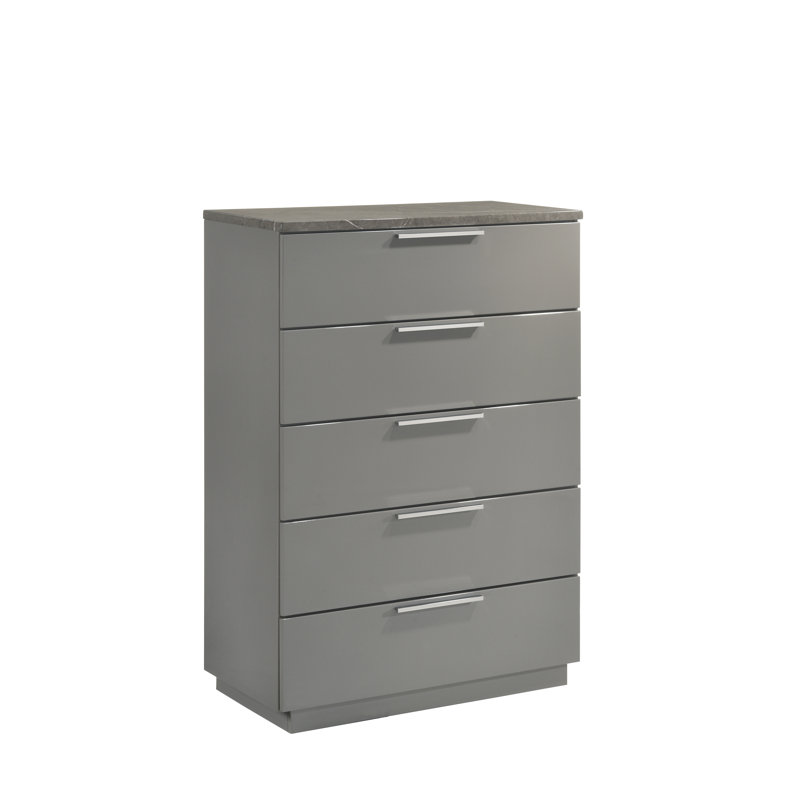 Oniskey 5-Drawer Chest Gray