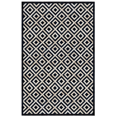 Tapis noir / beige en cuir de vache à motif géométrique Pandora Plus