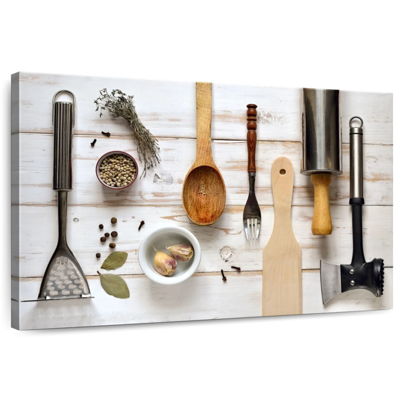Senne Rustic Kitchenware, 26" H x 39" W