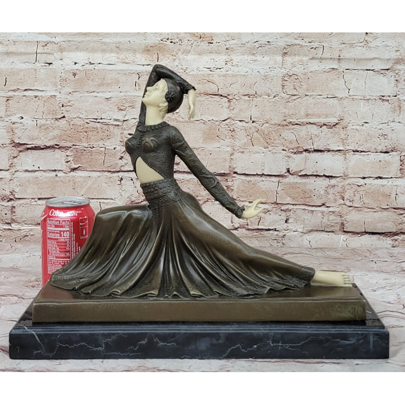 Figurines et sculptures Orourke
