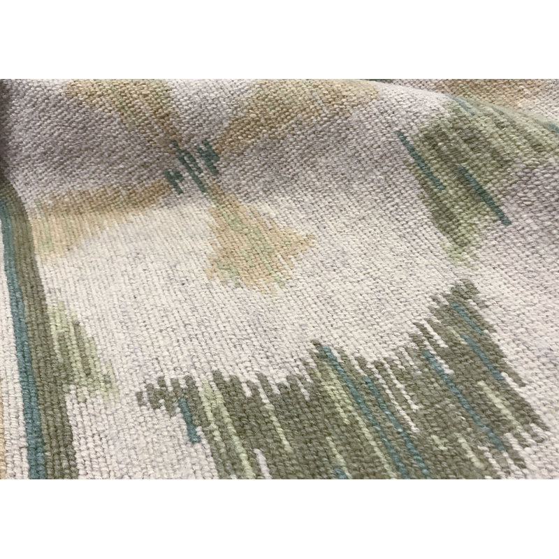 Hand-Knotted High-Quality Beige Area Rug