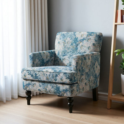 CLUB CHAIR