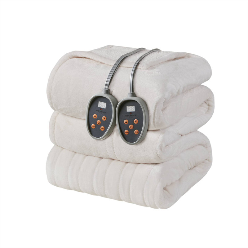 Ivory Queen Reversible Sherpa Knitted Heated Blanket