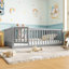Lit simple avec garde-corps et porte pour enfants-532571036-532571039