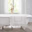 Tapis de bain en coton fabriqué au crochet lavable à la machine Laura Ashley-22379383-22342810