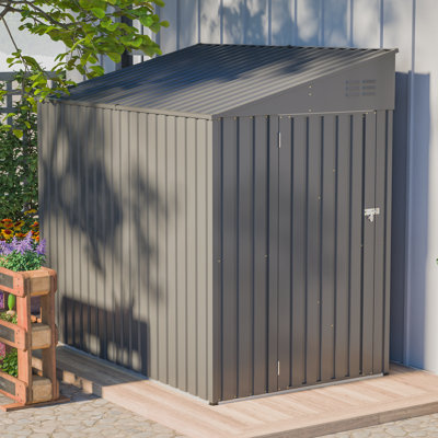 4 x 7 pi Remise de rangement en métal pour salle à outils avec serrure de porte et trousse de fondation incluse