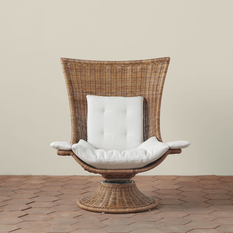 Healdsburg Swivel Tufted Lounge Chair, White Linen
