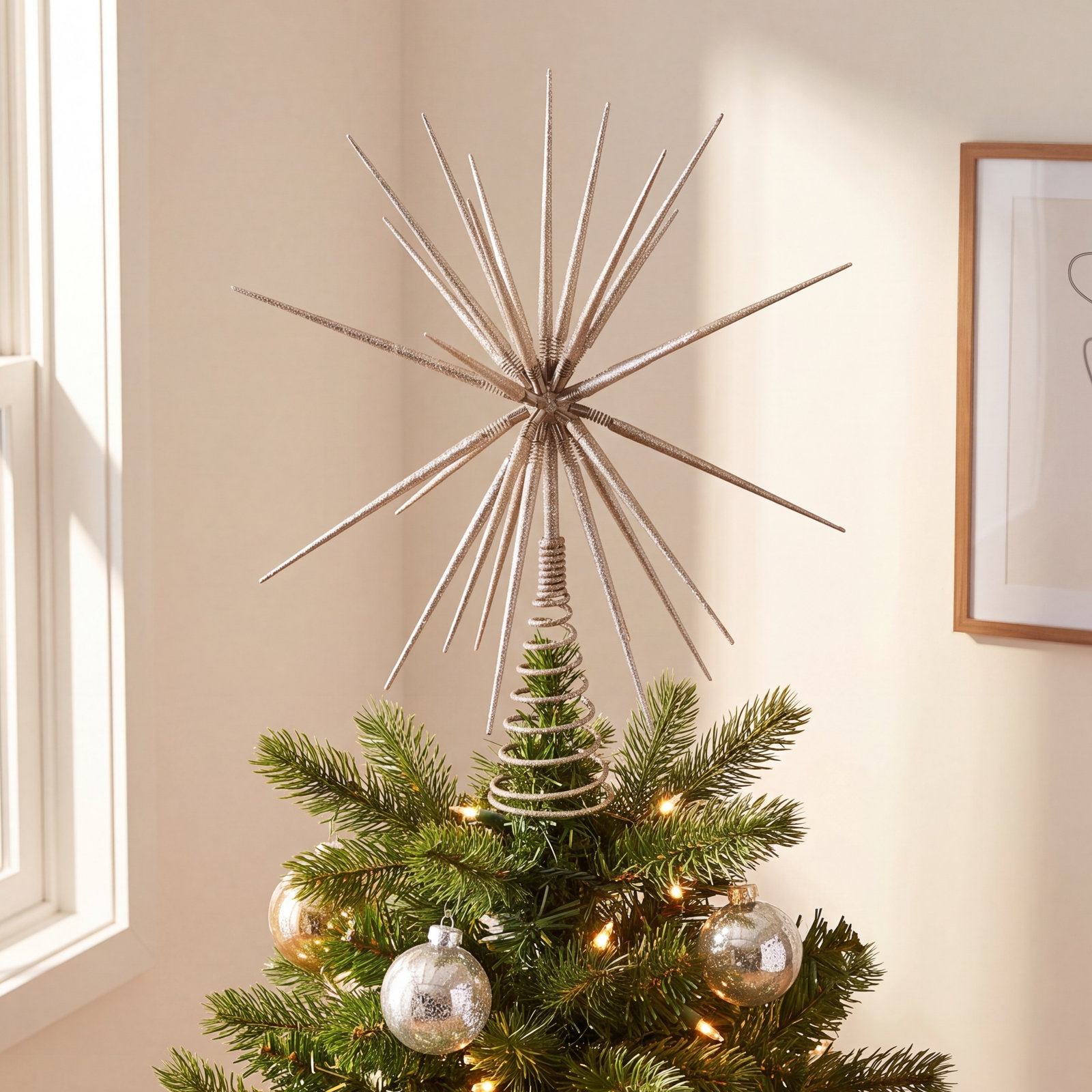 16" Tree Topper, Silver