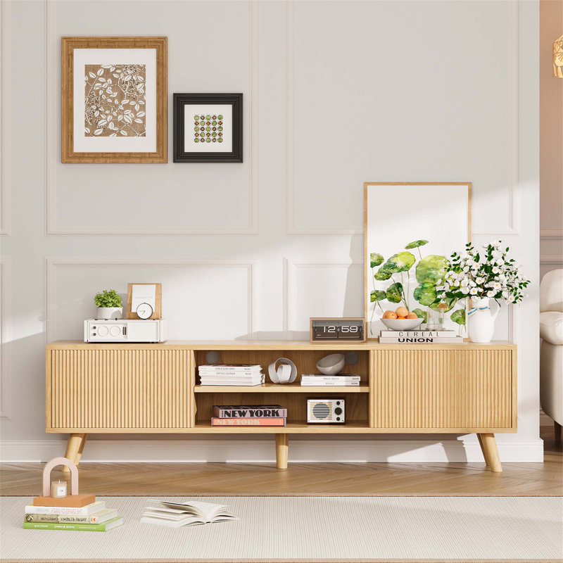 Meuble télé cannelé avec rangement pour le salon, chêne