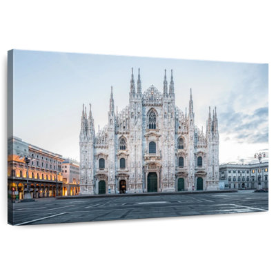 Adella, cathédrale historique de Milan