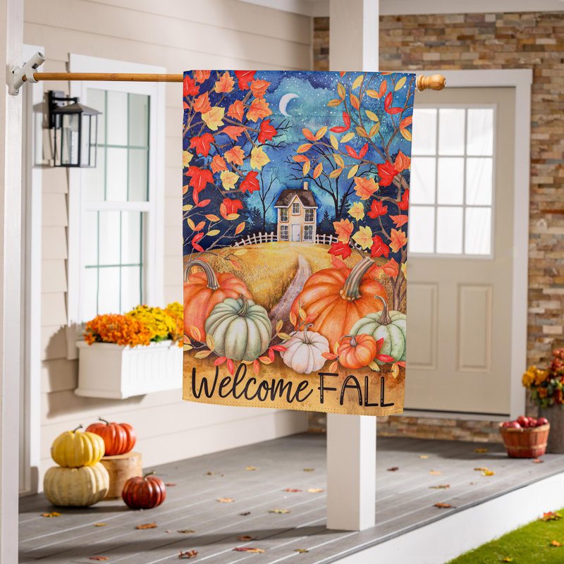 Drapeaux Alive in Fall