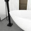 Baignoire autoportante de 59 po à surface solide blanche avec trop-plein et bonde escamotable