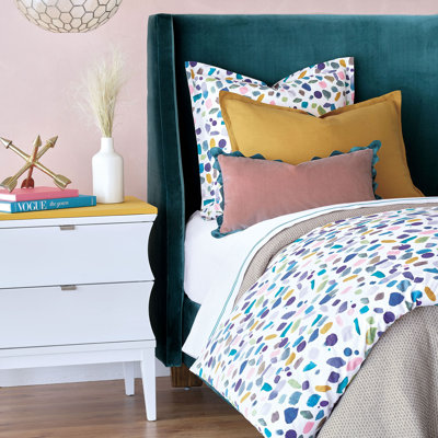 Charlie Comforter