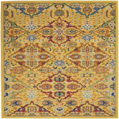 Weirton Floral Indoor Rug