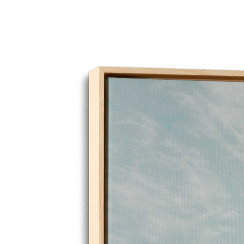 «Tall Tranquility», reproduction sur toile, Cadre américain en érable flottant, H 12,75 po x l 18,75 po x P 1,75 po